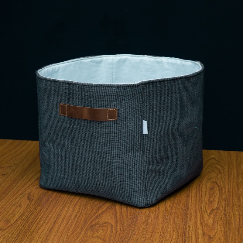 Storage bin