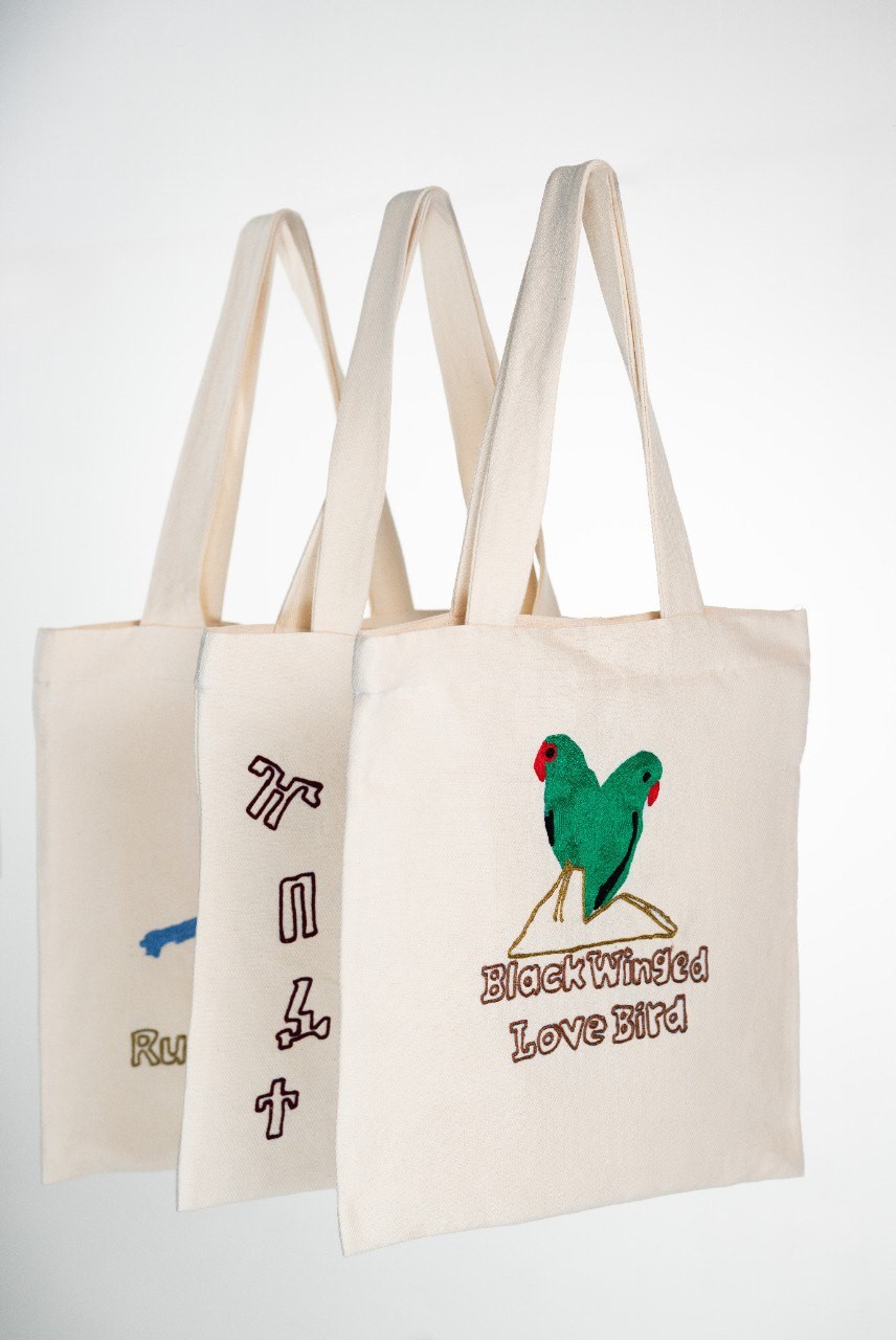 Maraki Embroidered Bag