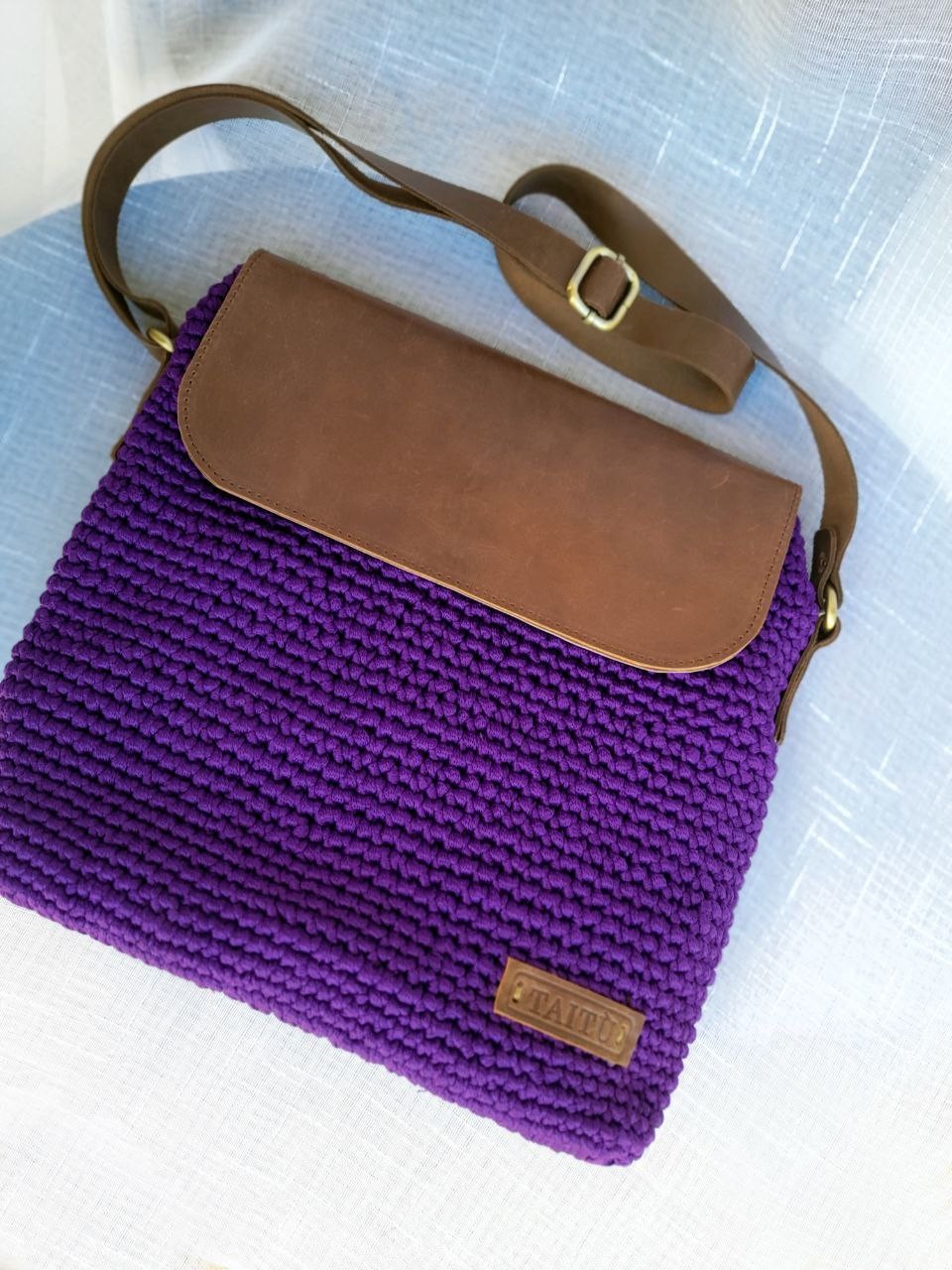 Nina crossbody bag